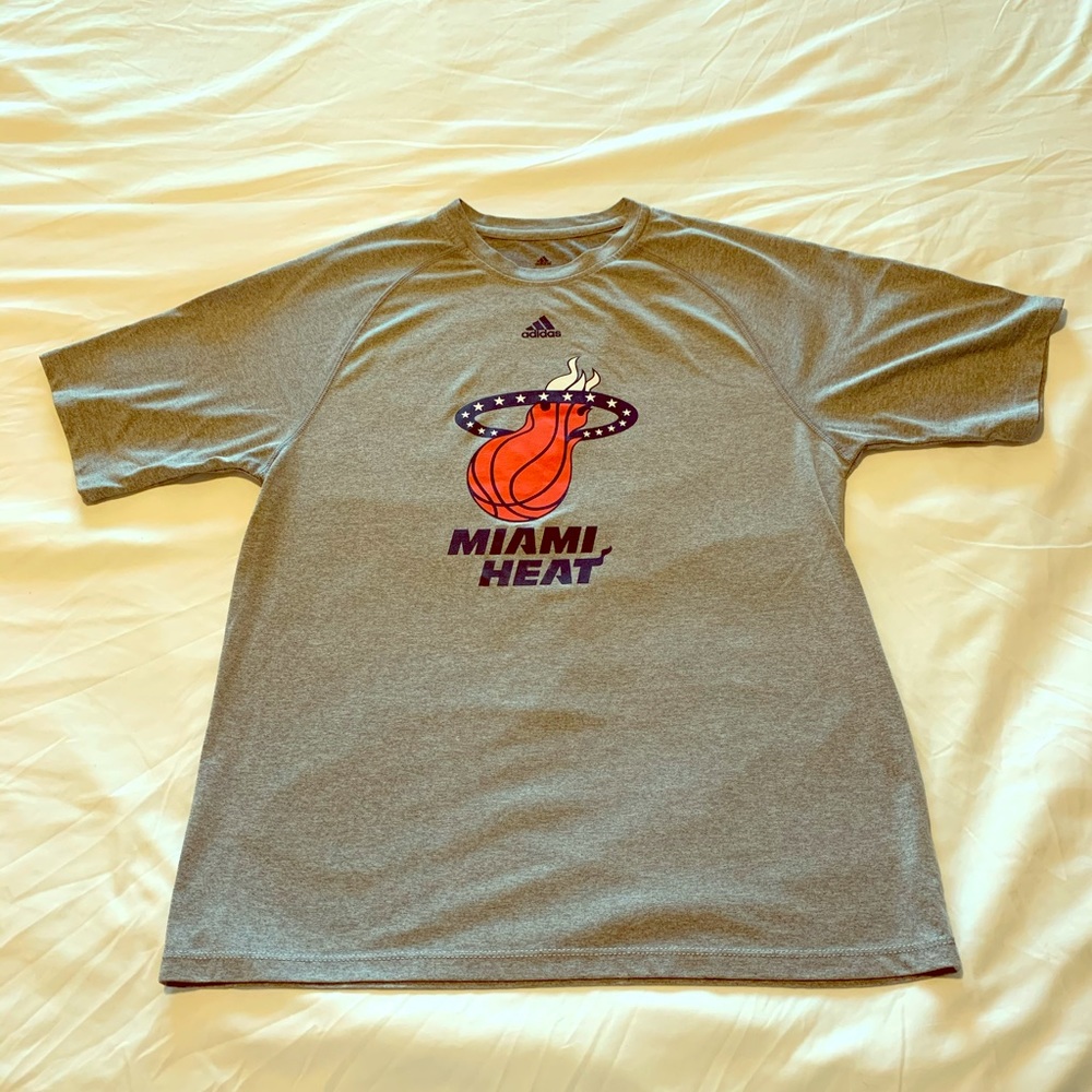 MIAMI HEAT CLIMALITE ADIDAS SHORT SLEEVE TEE SHIRT